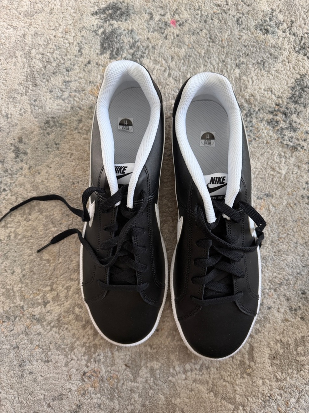 Nike Court Royale ( New)